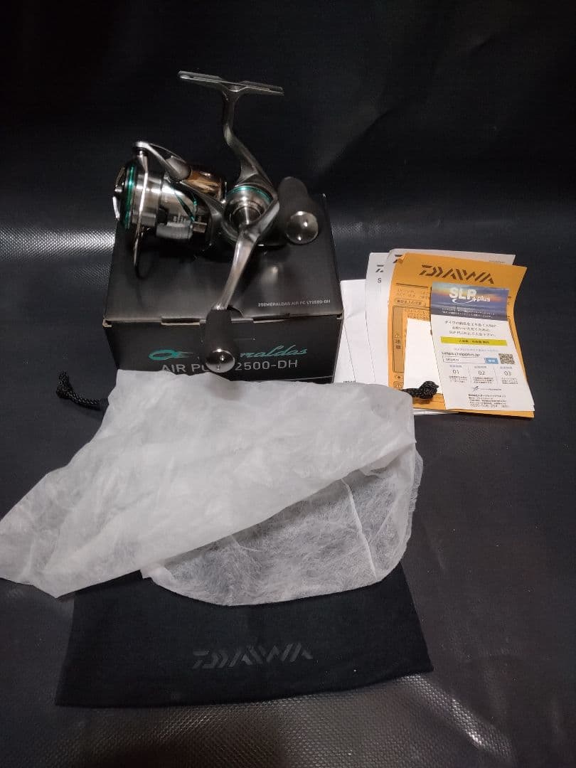 DAIWA AIR PCLT 2500-DH スピニングリール エギング