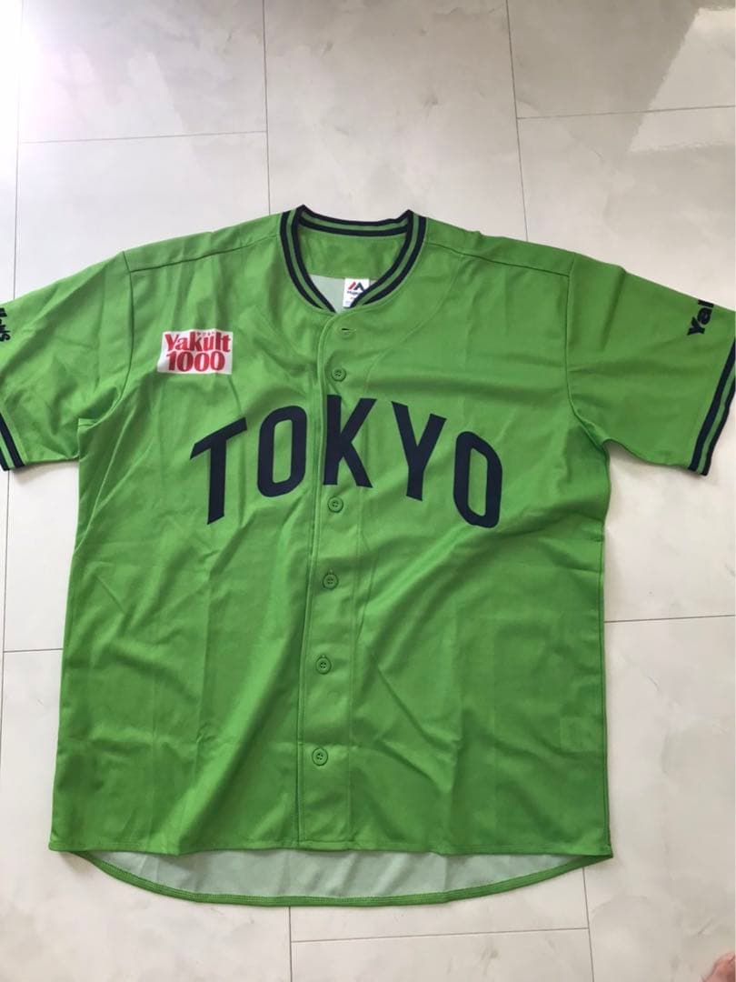 東京ヤクルトスワローズ　ユニフォーム　野球　ヤクルト　神宮球場　応援グッズ
