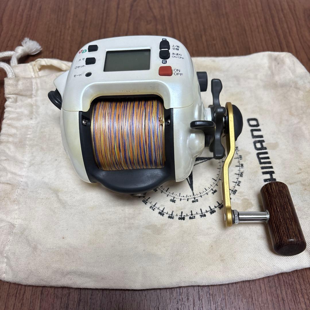 リール SHIMANO 3000R