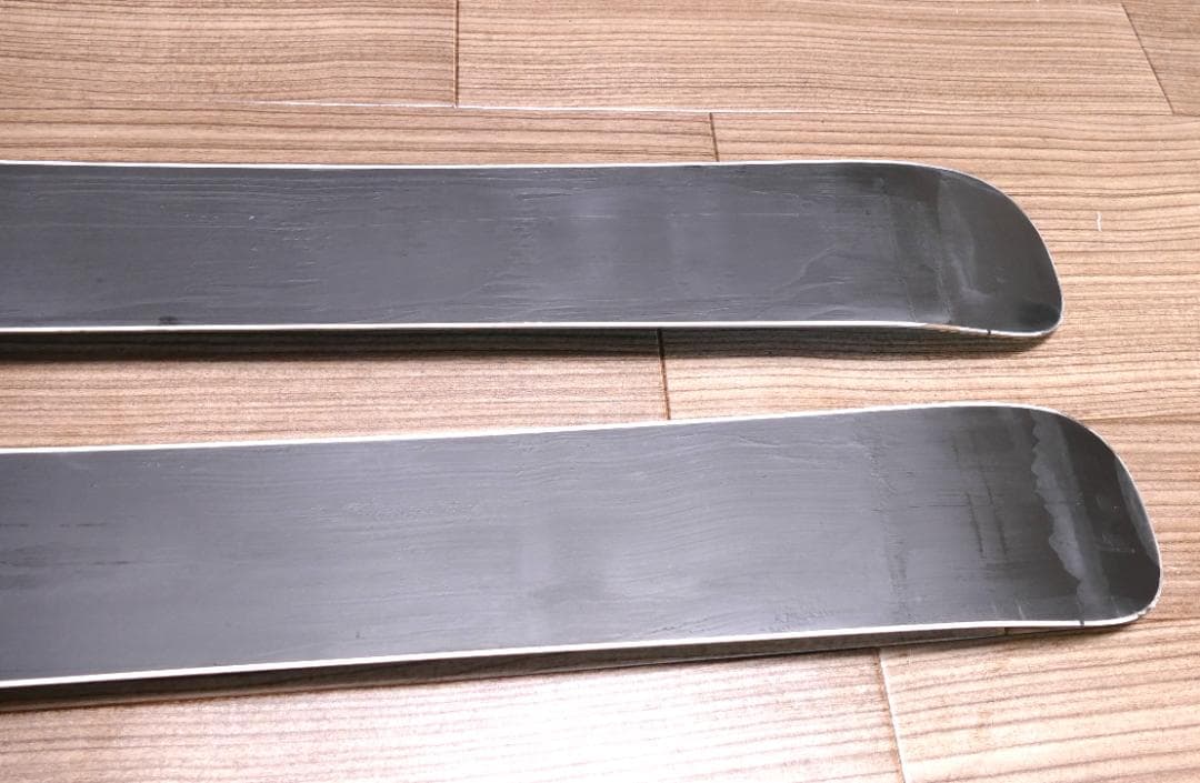 ★ほぼ未使用品の極上品★９９ｃｍ★ファンスキー★ショートスキー★大人なら誰でも！