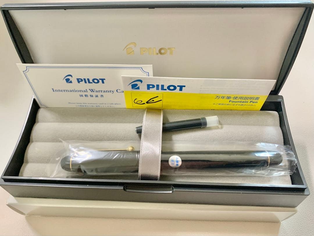 パイロット PILOT カスタム74 EF 極細　黒 ブラック
