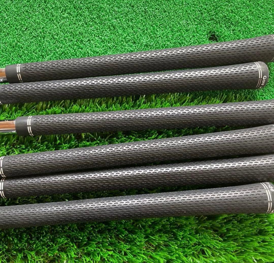 タロモロ Titleist T200