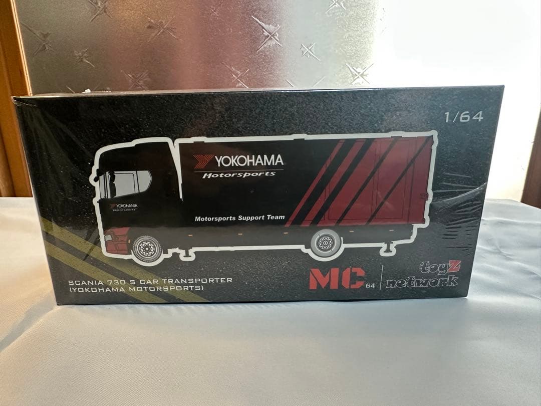 新品未使用　MC64 スカニア　ヨコハマタイヤ　1/64
