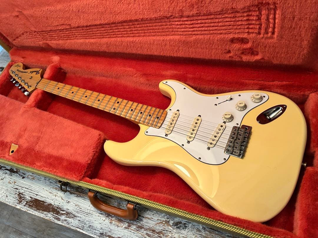 Fender Japan ST71-140YJM イングヴェイマルムスティーン