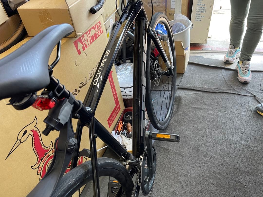 早速値下げ!TREK DOMANE AL4 DISC 54サイズ