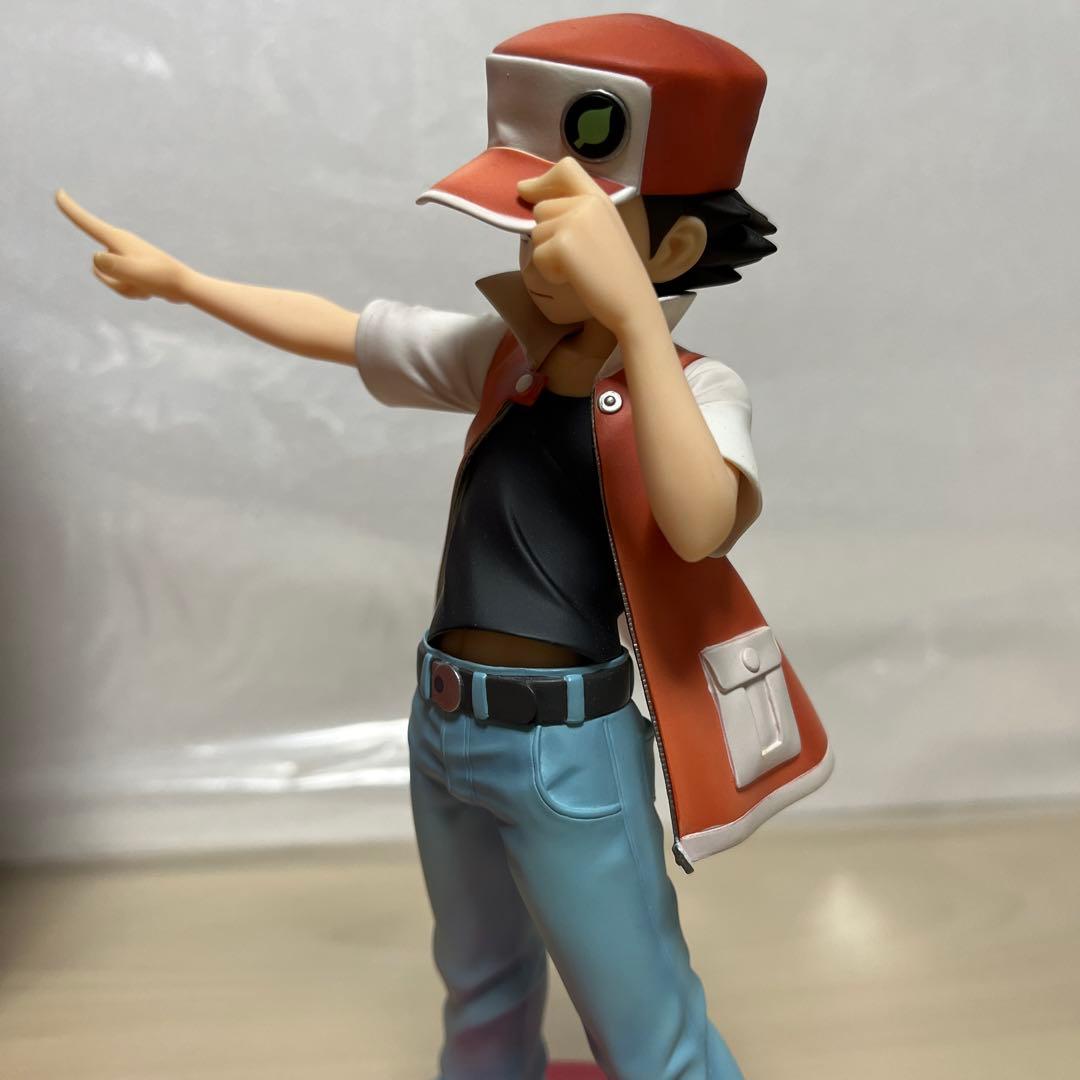 ARTFX J レッド with ピカチュウ　ポケモン　フィギュア　訳あり