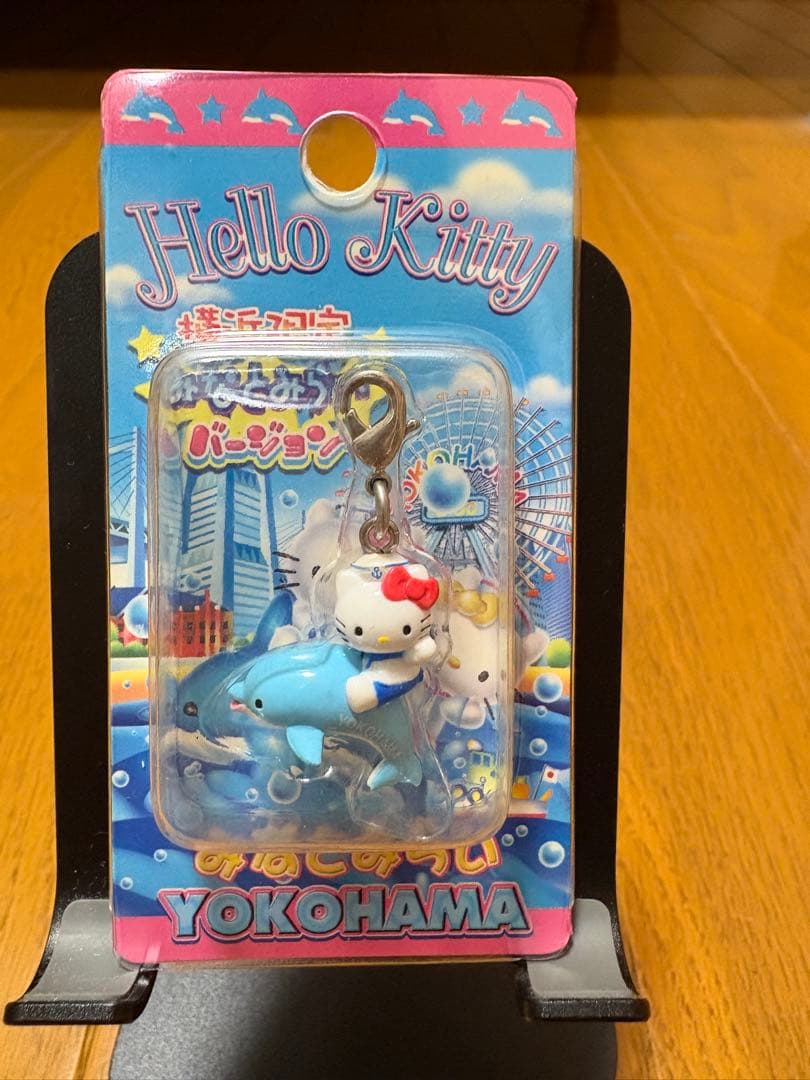 ご当地キティ　ファスナーマスコット　みつばち　パンダ　バルーン　横須賀