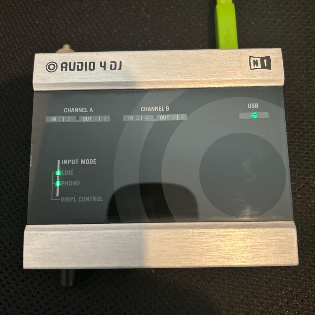 DJ機材 Native Instruments Audio 4 DJ
