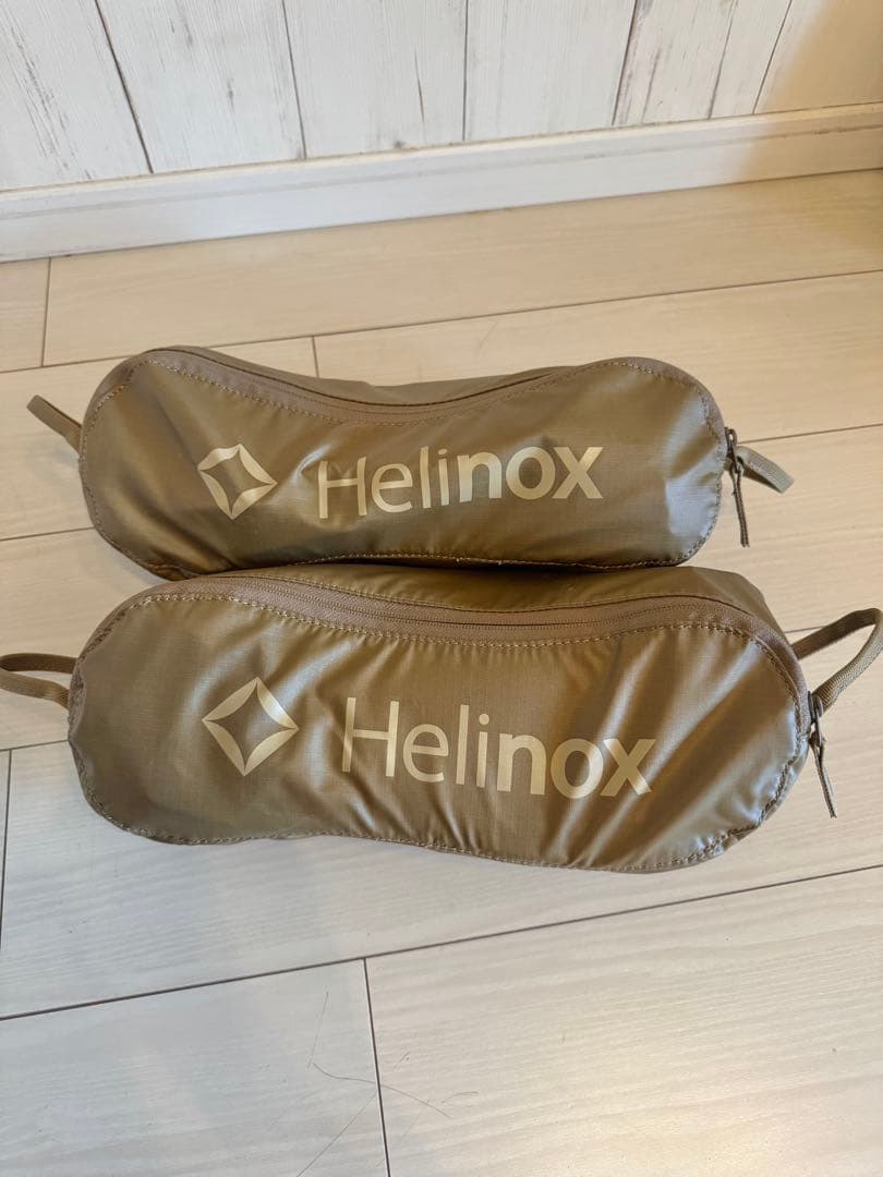 美品　Helinox ヘリノックス　チェアワン　1822221 CTN/B 2脚