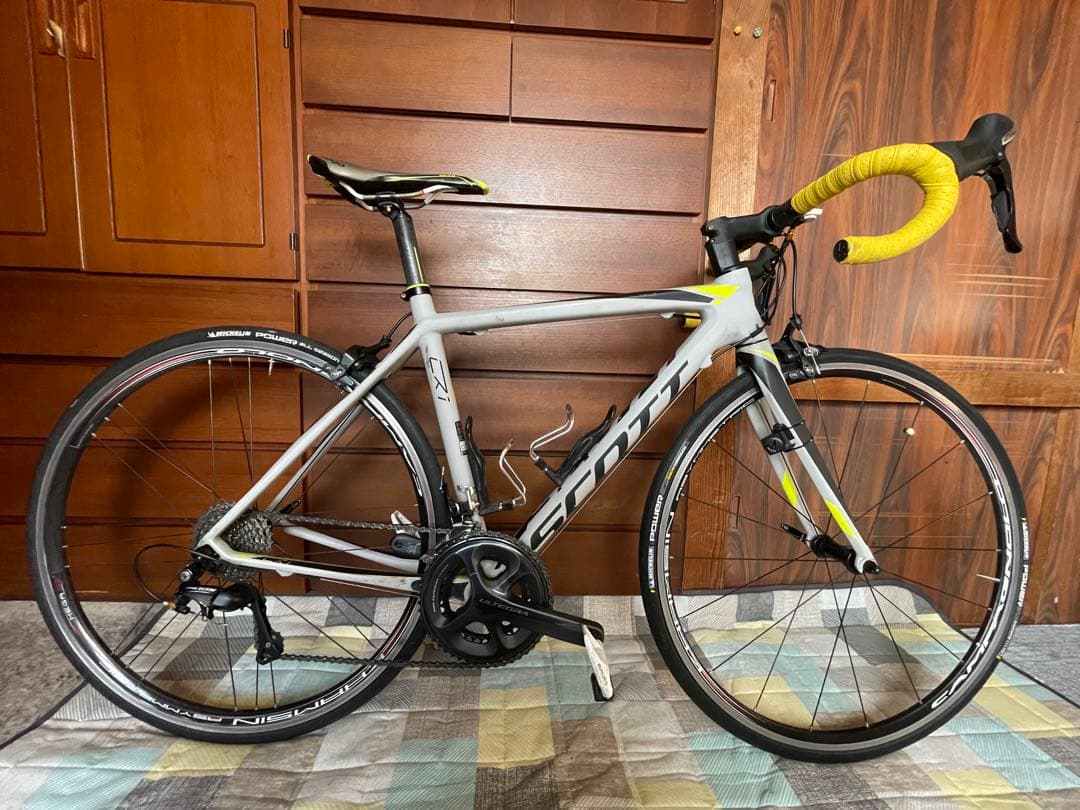 【完成車】SCOTT カーボンロードバイク CR1
