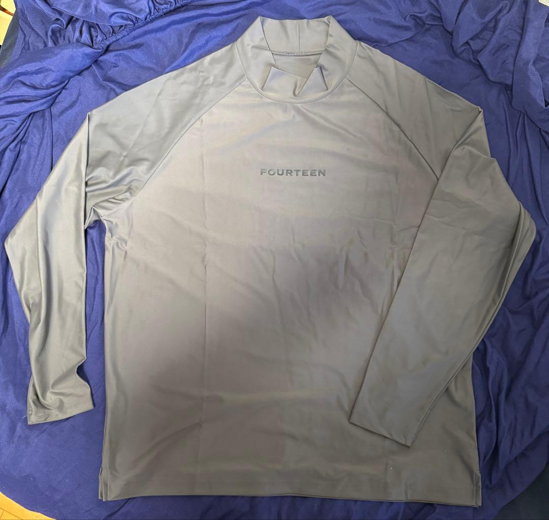 レア限定品 FOURTEEN モックネック長袖 グレー系 Fサイズ ストレッチ