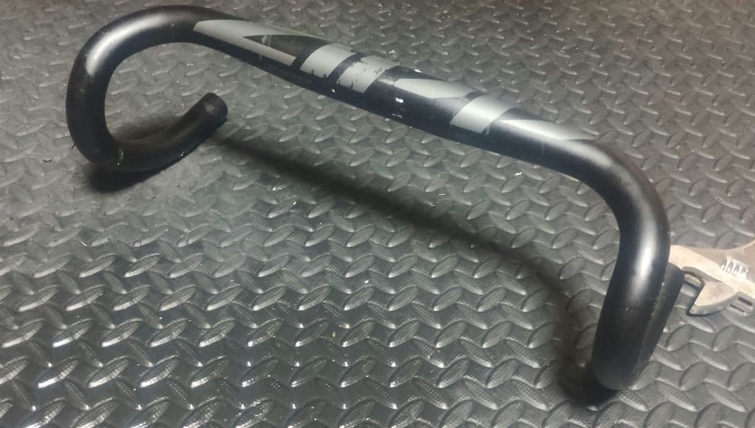 zipp Service Course SL-70 ドロップハンドル 360mm