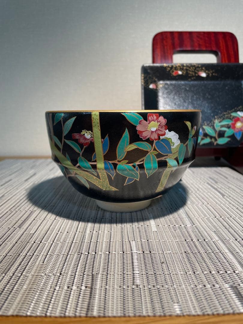 136桑野むつ子 京都 御所の花十二ヶ月【12月山茶花】抹茶椀・和陶皿 しおり付