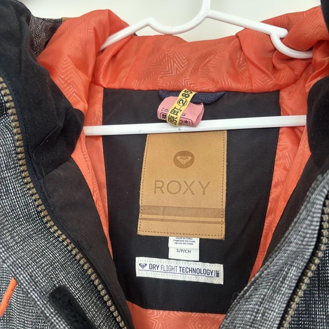 美品　ROXY スノーボード　ウェア　Sサイズ