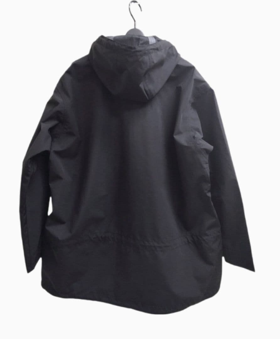最終値下新品未使用Iroquois完全防水レインパーカー定価¥３０，０００