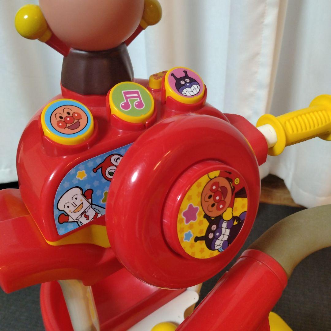 アンパンマン 三輪車 それいけ！アンパンマン デラックスII レッド 赤
