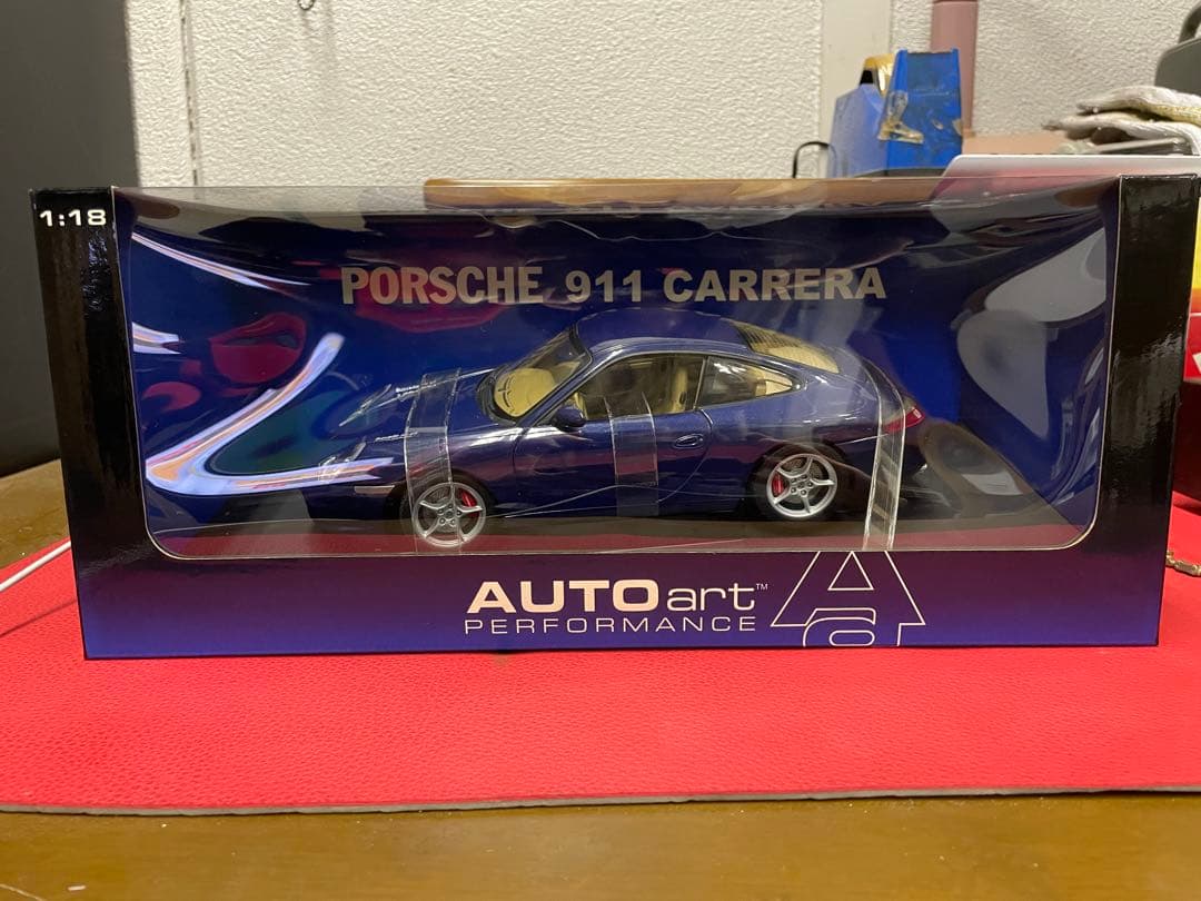 オートアート　　ポルシェ911カレラ