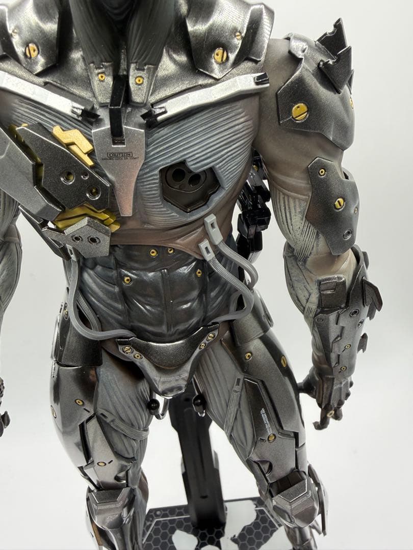 ホットトイズ L GEAR RISING メタルギア 雷電 フィギュア