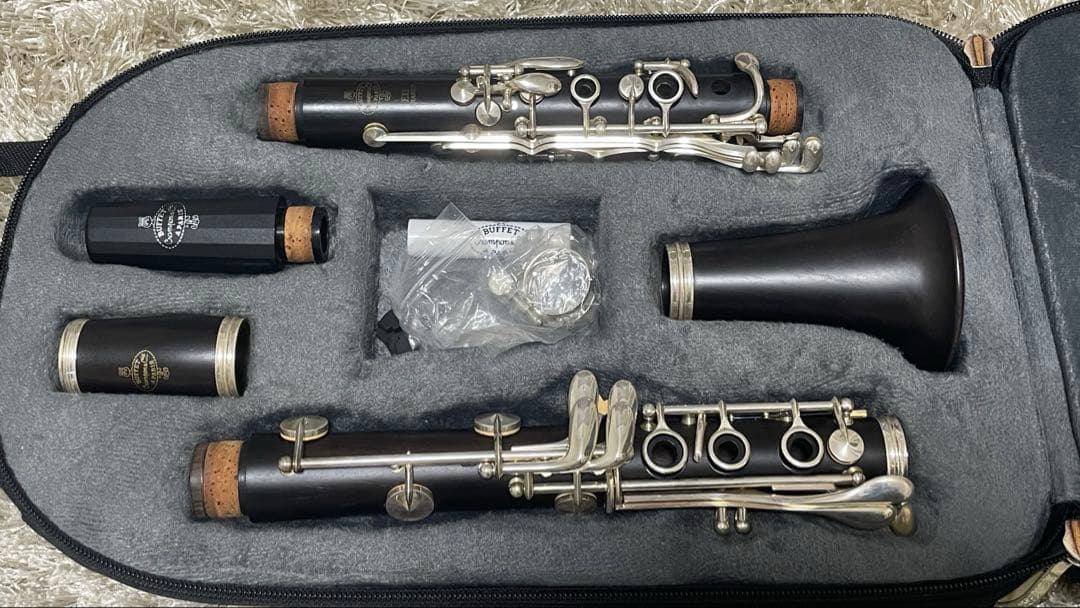 Buffet Crampon E11 Plus　クラリネット 　本体　ケース付