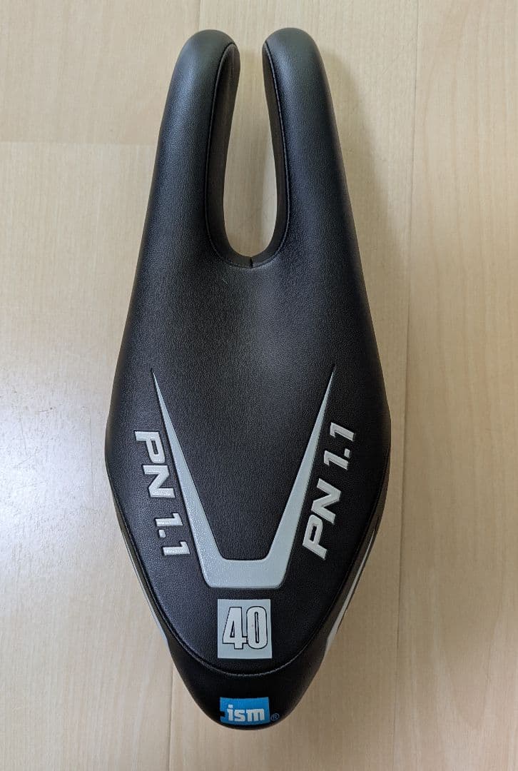 ISM PN 1.1 トライアスロン サドル
