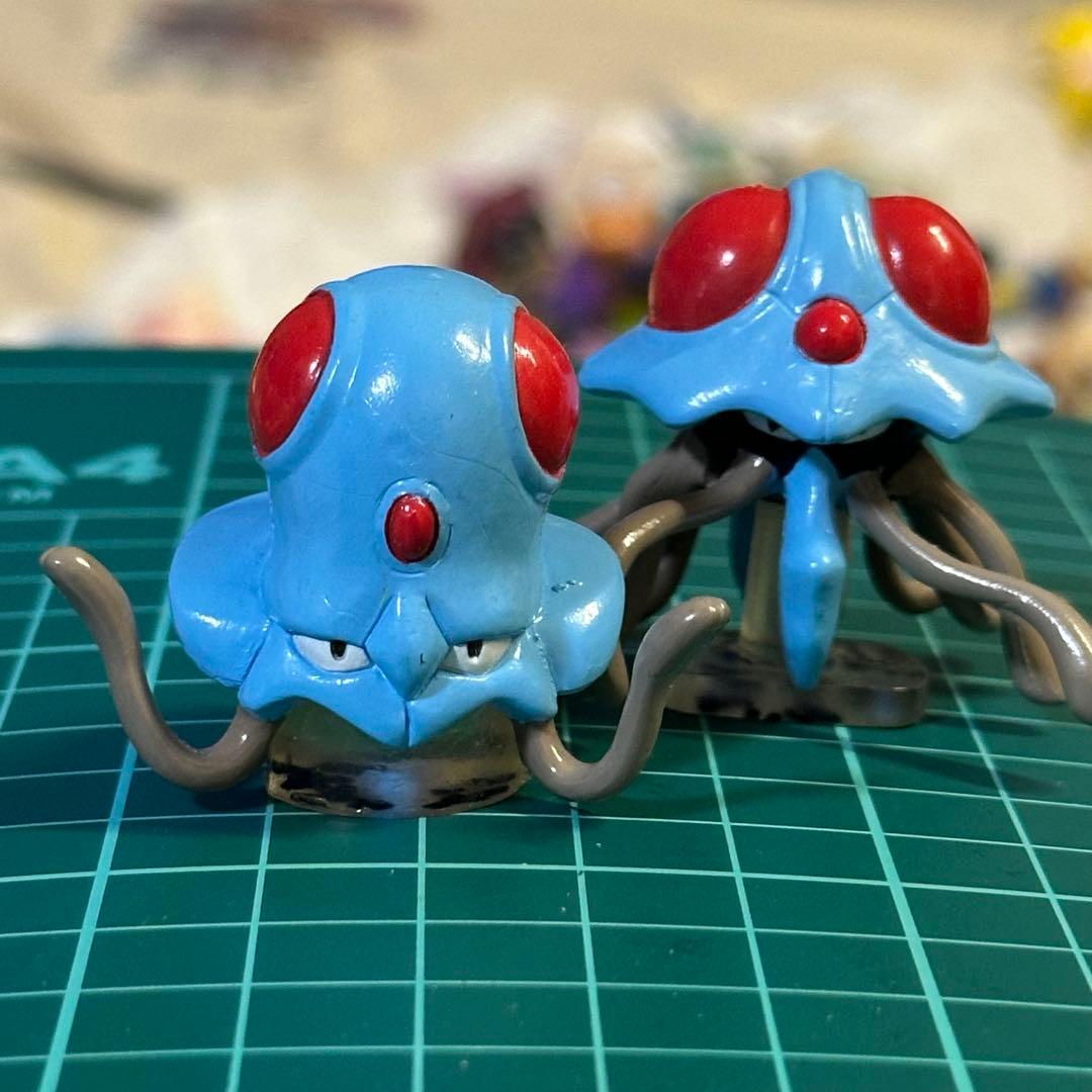 ポケットモンスター　ポケモン　モンコレ　フィギュア　初期　ドククラゲ　メノクラゲ