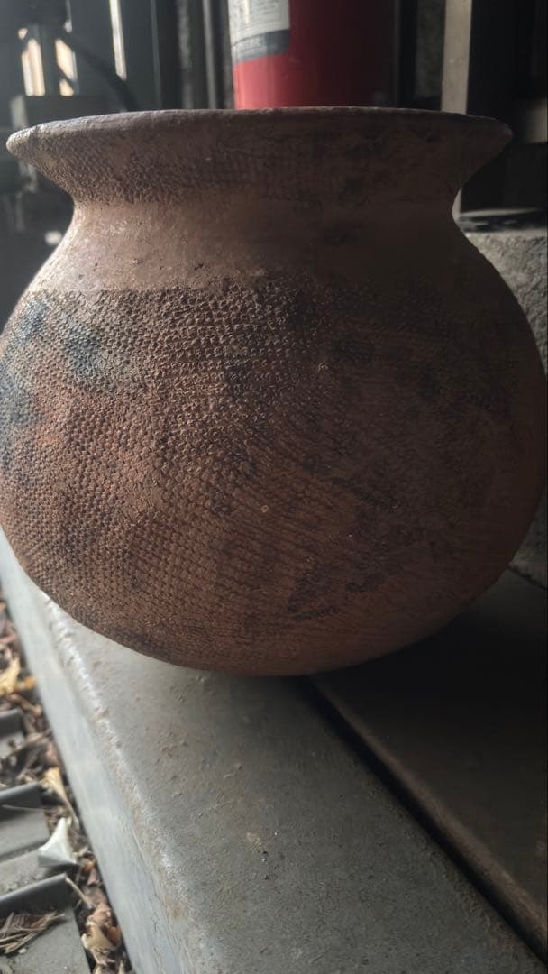 弥生土器？　バンチェン土器？　詳しい方？