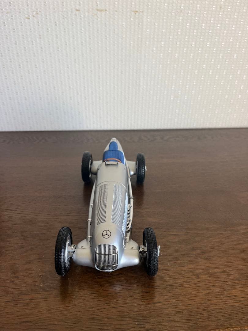 ベンツ　模型ダイキャスト