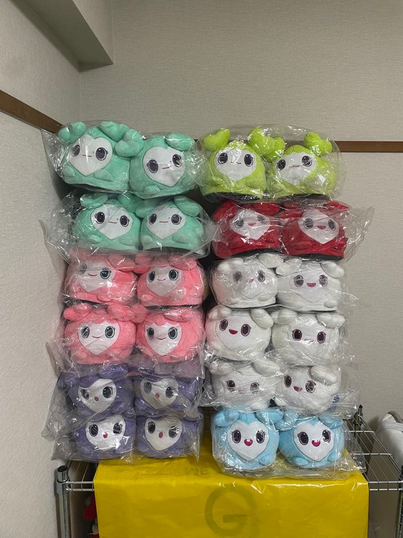 新品未使用　12点TWICE LOVELYS ぬいぐるみスリッパ セット