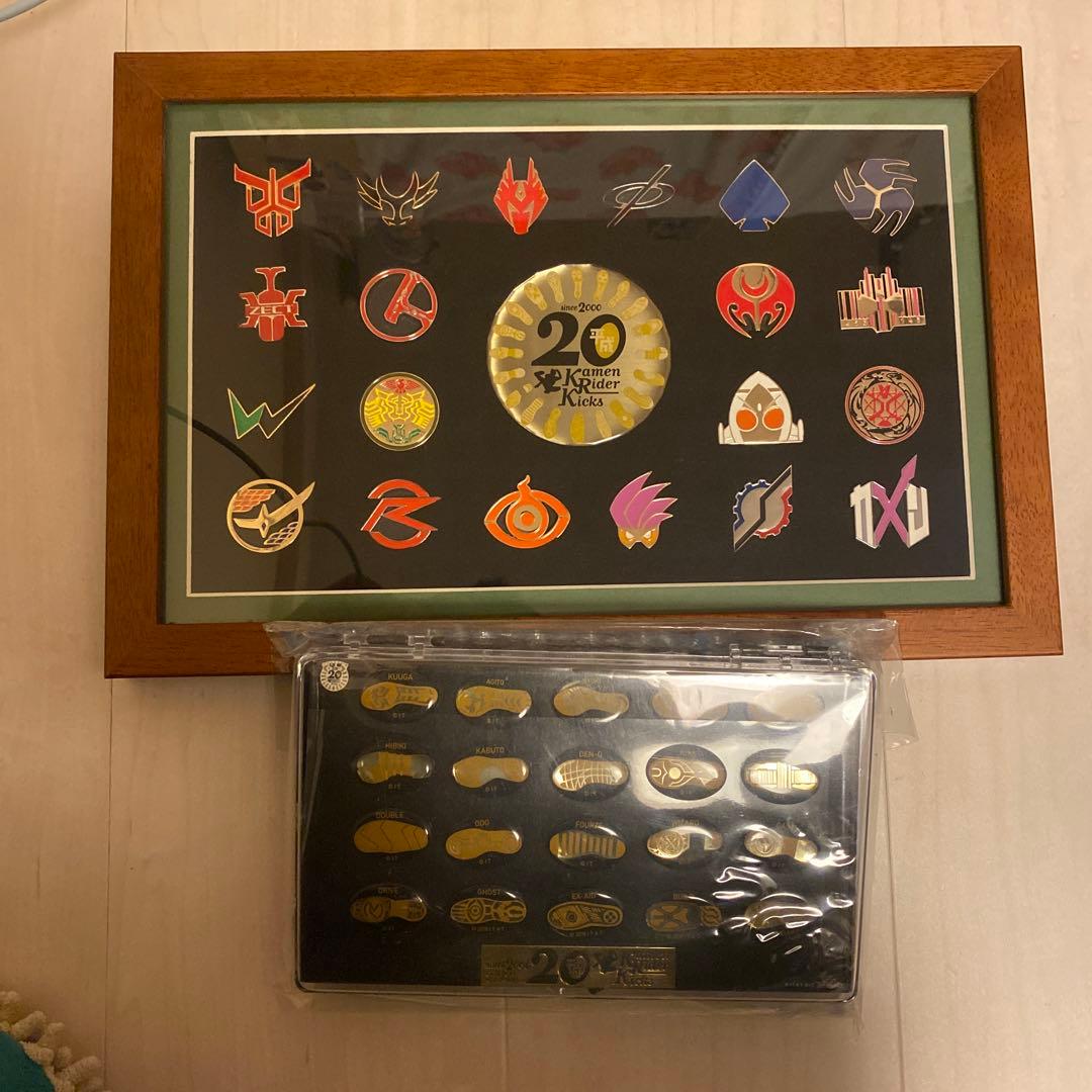 平成仮面ライダー　ピンバッジセット
