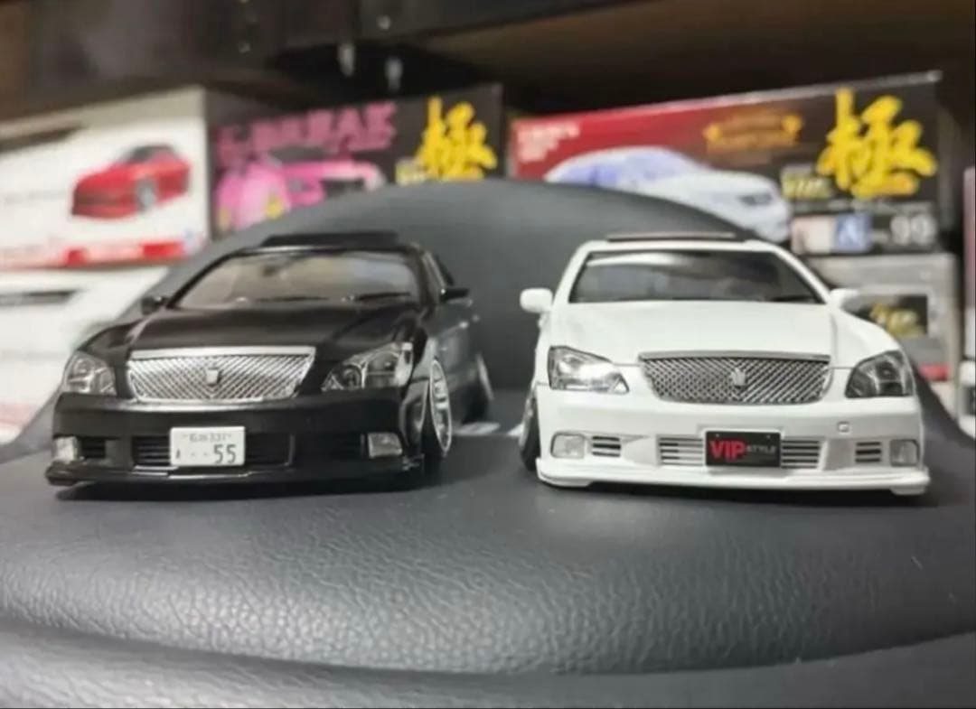 アオシマ GRS182 クラウン アスリート 2台セット 深リムホイール仕様