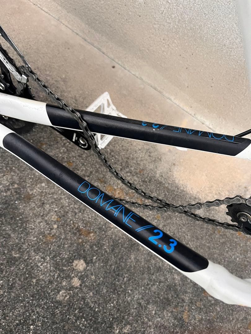 TREK ロードバイクフレーム Shimano 105 DOMANE2.3