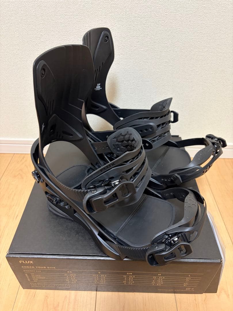 【価格交渉可】FLUX XF Mサイズ　＋　カントパッド