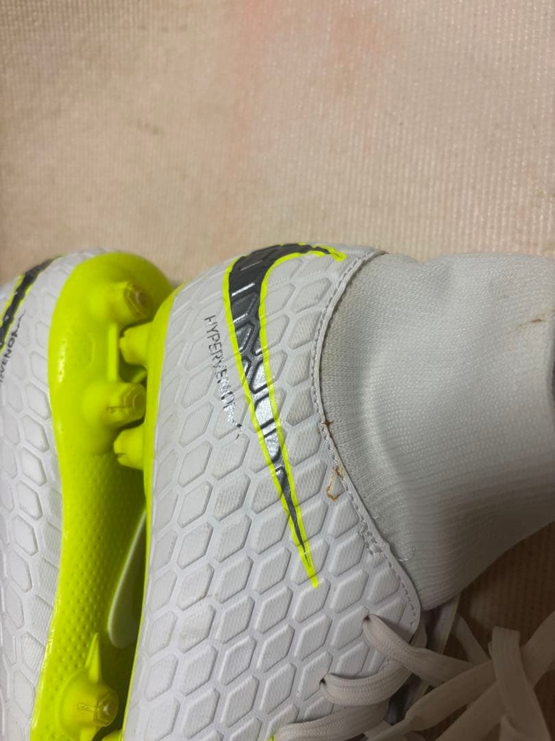 サッカースパイク NIKE ナイキ　ハイパーヴェノム　ワールドカップ　W杯