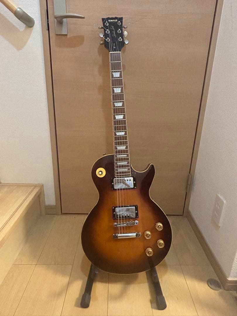 YAMAHA レスポールスタイル エレキギター