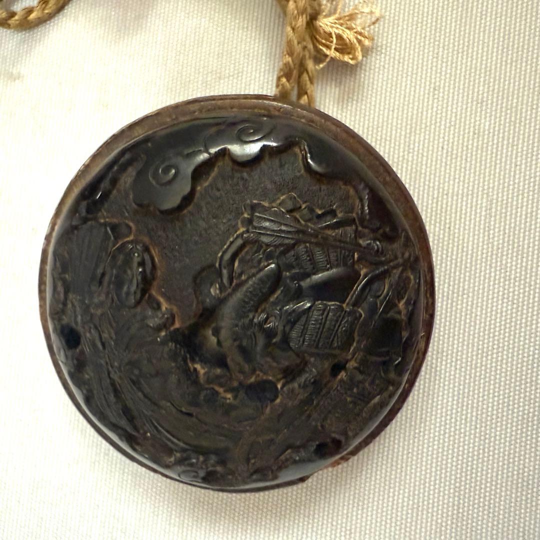 時代物　波に鶴　蒔絵印籠　根付