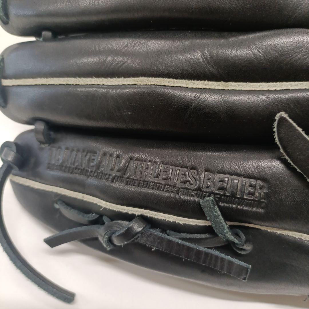 美品 UNDER ARMOUR グローブ 一般 軟式