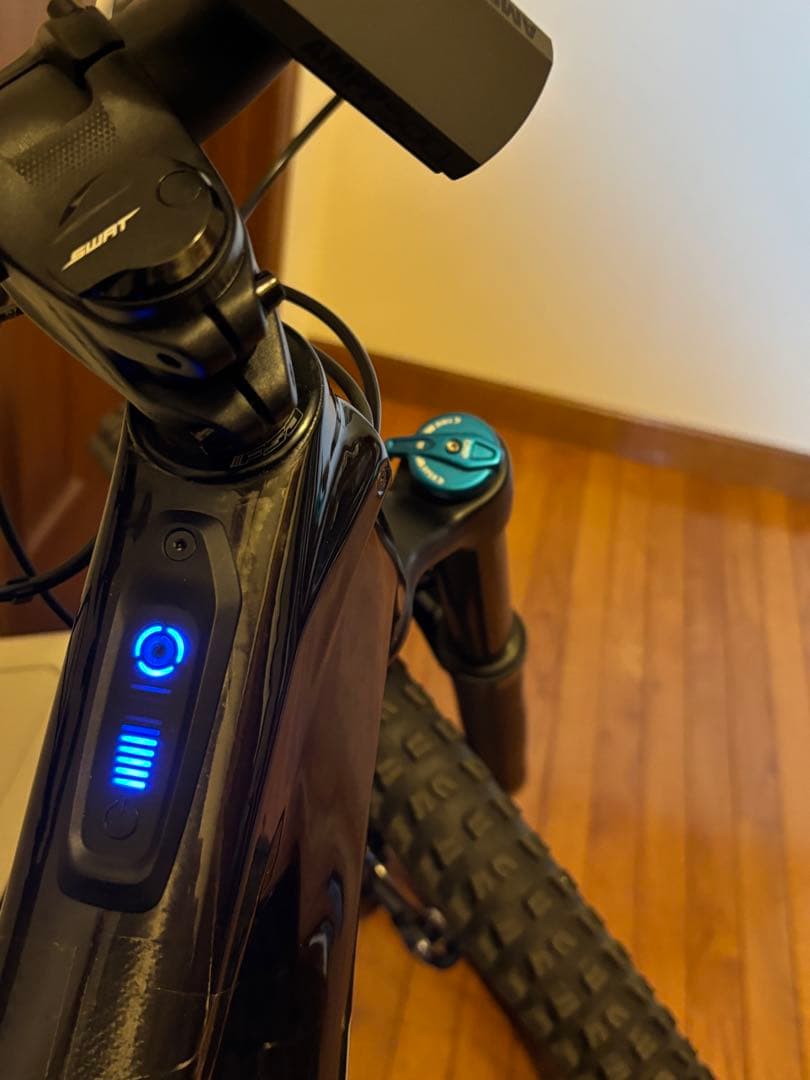 自転車本体 SPECIALIZED TURBO LEVO SL EXPERT CARBON