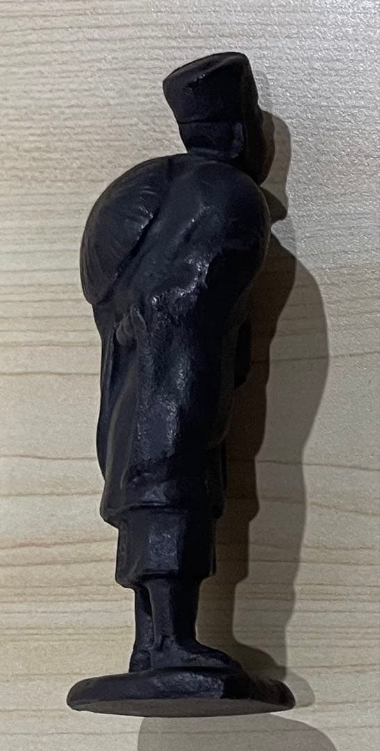 江戸時代の僧侶/歌人 越後の僧侶 良寛和尚像 銅製 托鉢立像 置物 良寛立像