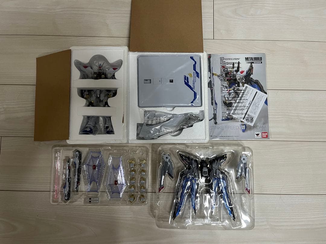 b*l様 LBUILD ストライクフリーダムガンダム