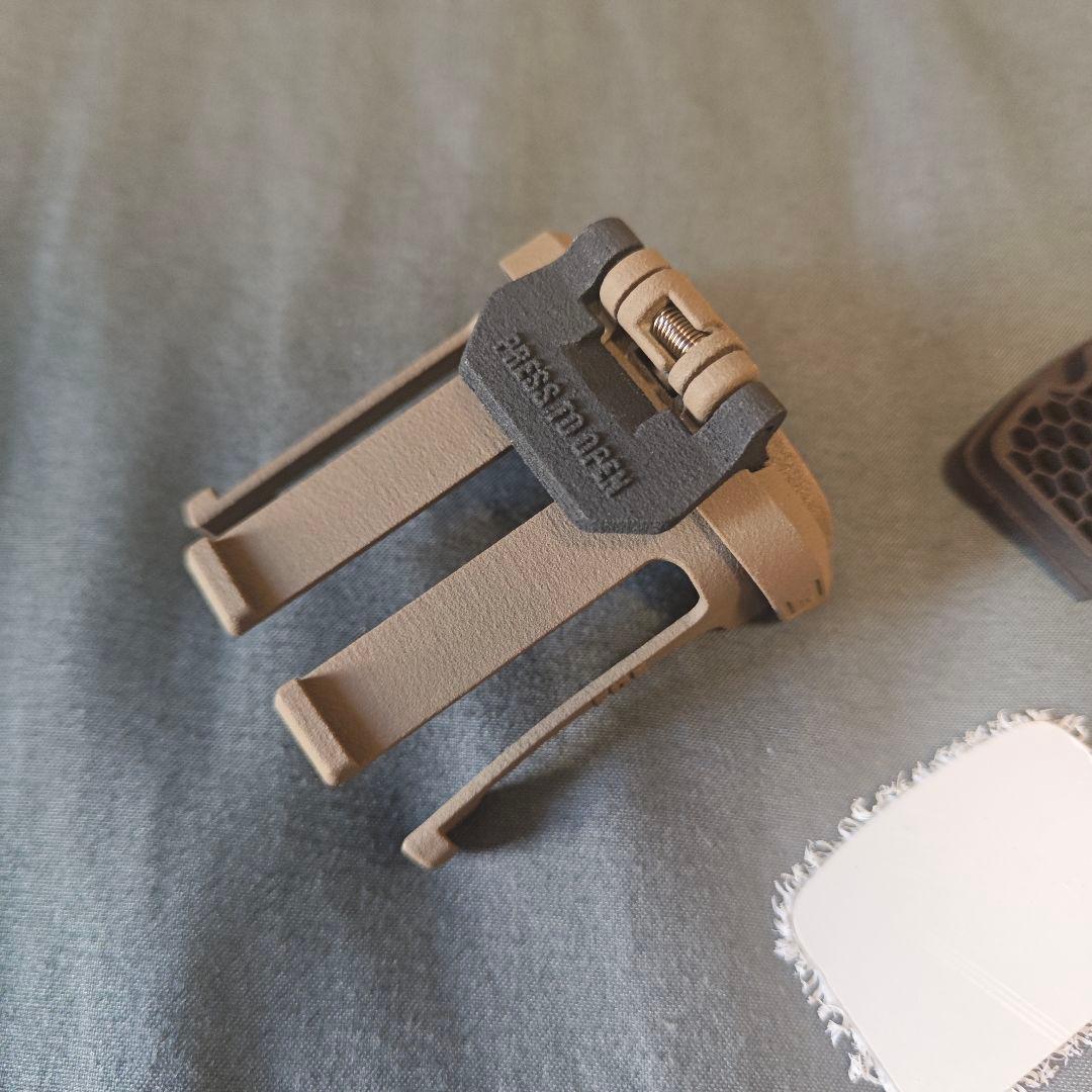 EOTech EXPS3用 ホロサイト 防弾 カバー FDE