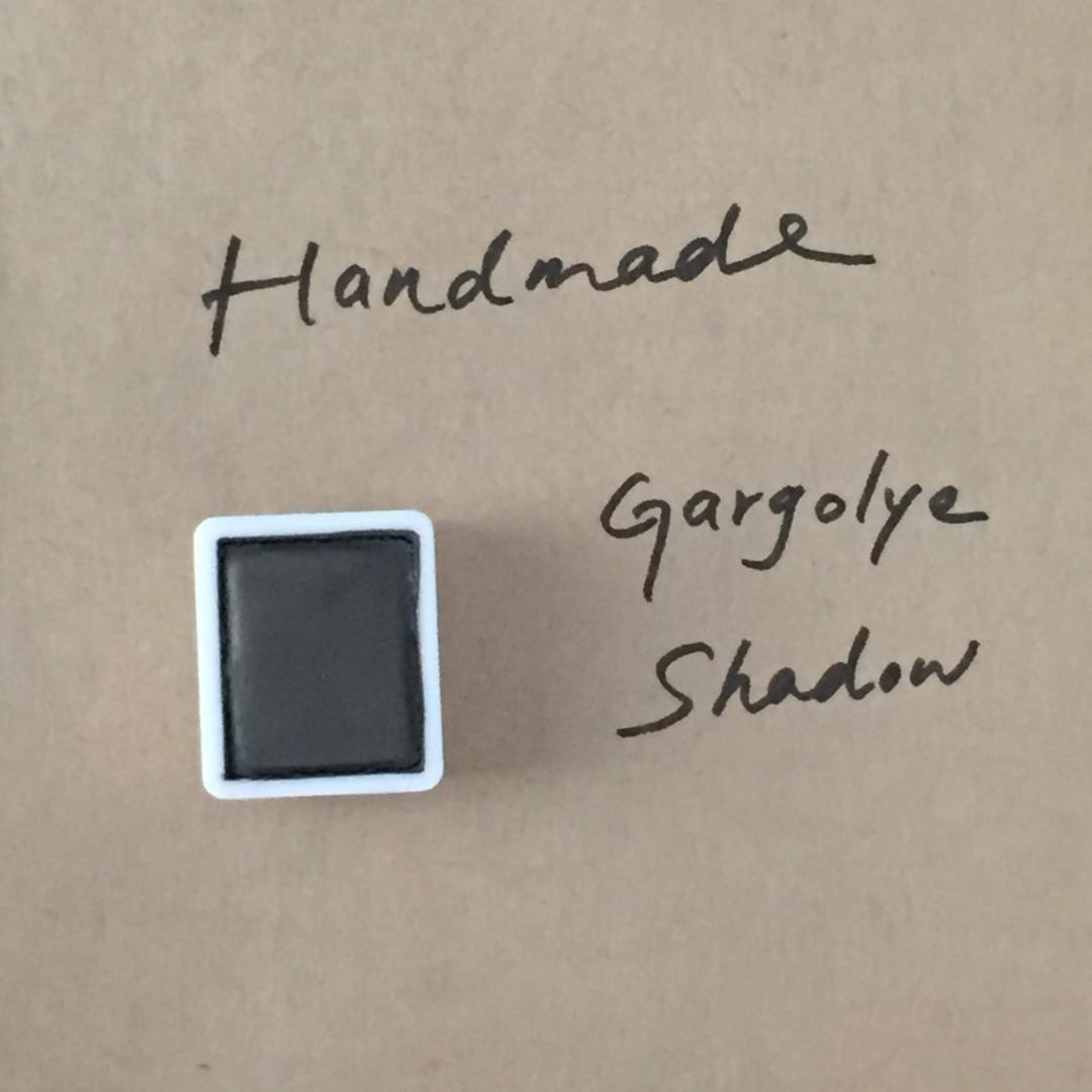 画材 Gargoyle shadow