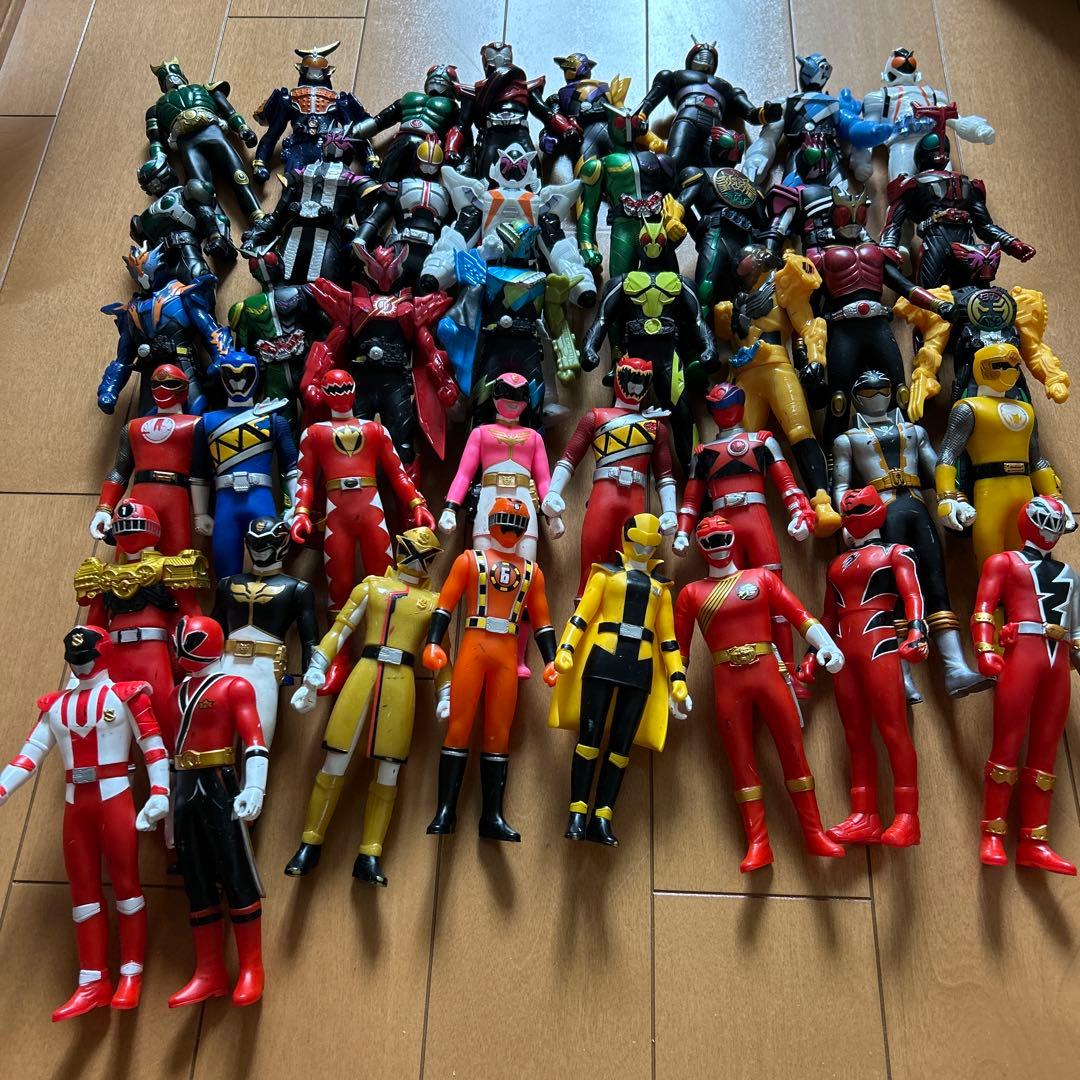 スーパー戦隊、仮面ライダー　ソフビ人形