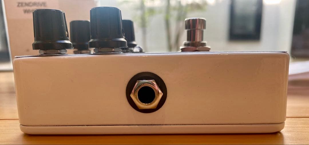 ギター Hermida Audio USA White Zendrive