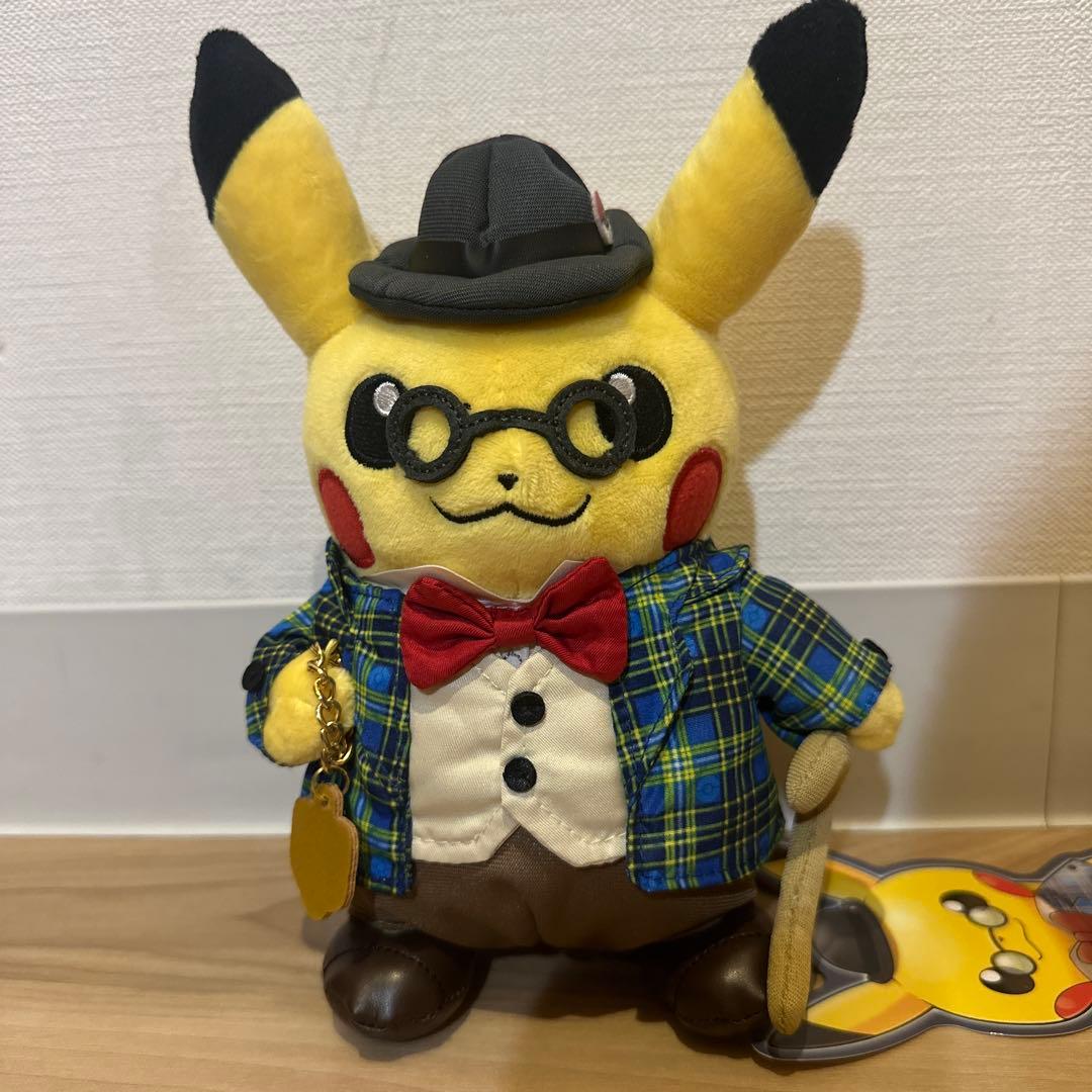 ポケモンセンター 紳士風のピカチュウ ぬいぐるみ