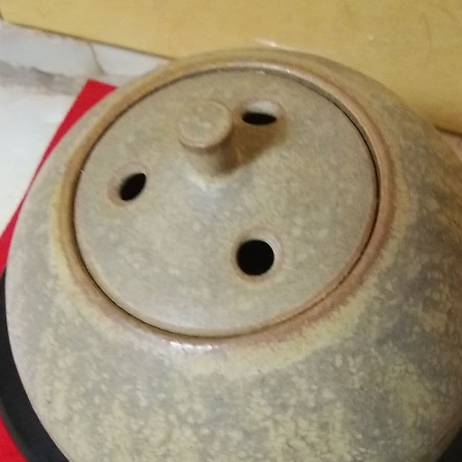 香炉    全