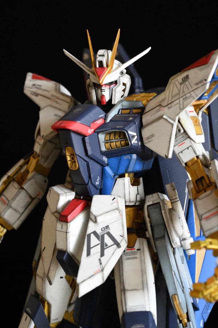 完成品PGストライクフリーダムガンダム/エアブラシ部分塗装・パステルシャドウ仕上