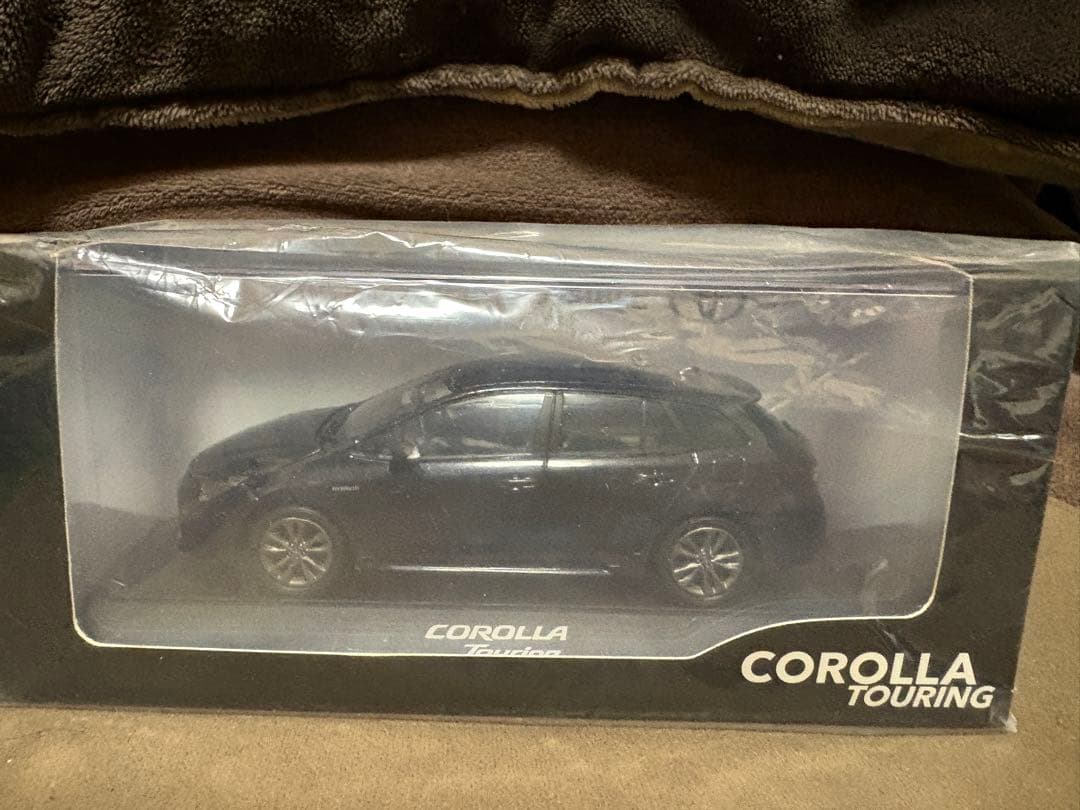 トヨタ カローラツーリング 非売品ミニカー