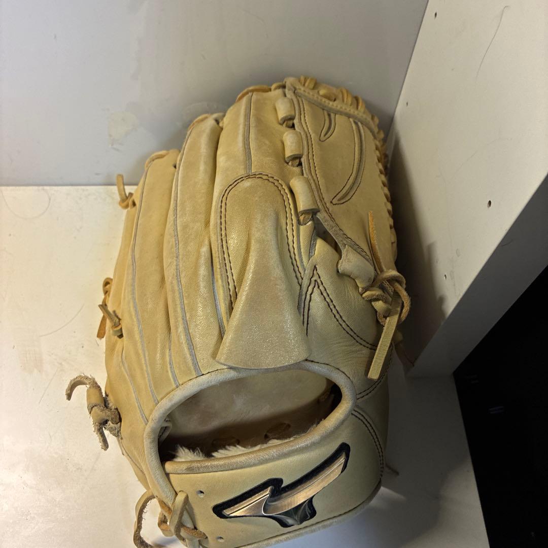 Mizuno 硬式グローブ ベージュ