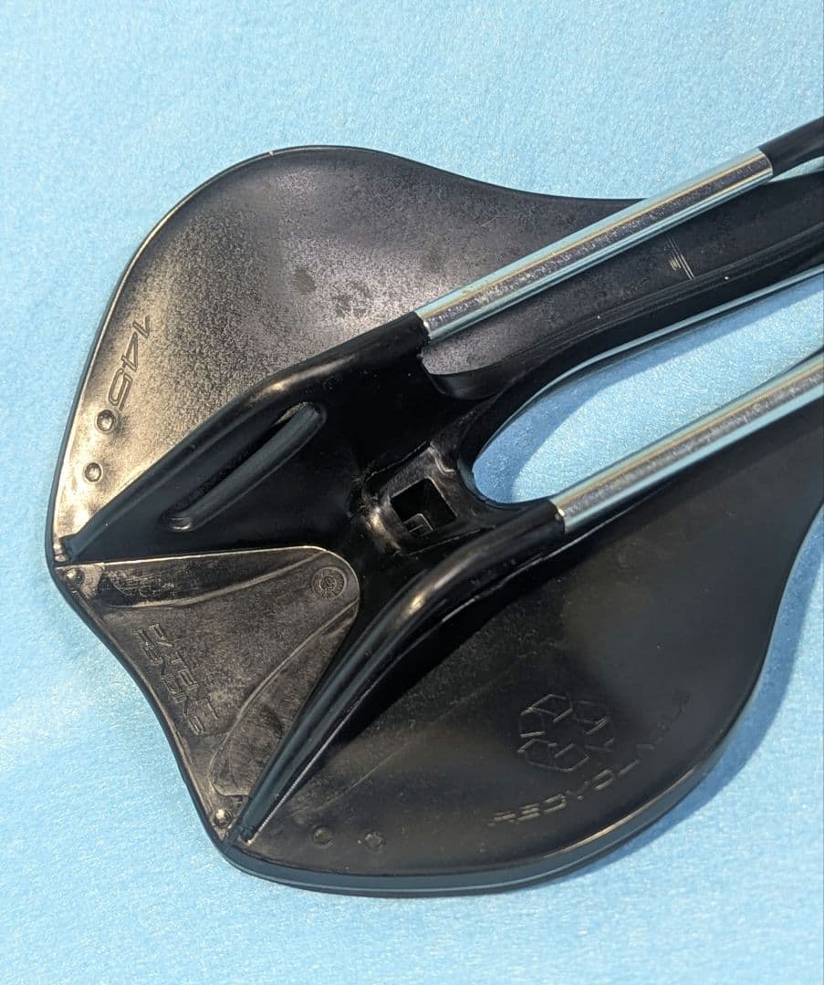 Selle Italia ModelX スーパーフロー　サドル