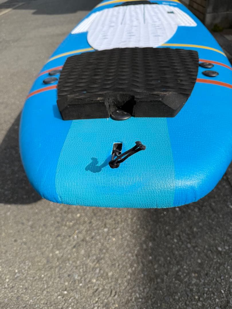 TAHE7’6″EASY SURFINGスタンド とアルメリック5フィン付き